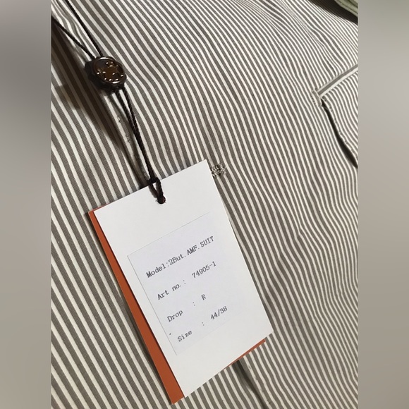 COPY - ENZO Brand New With Tag 2-Piece Suit Size 44R - Picture 3 of 14